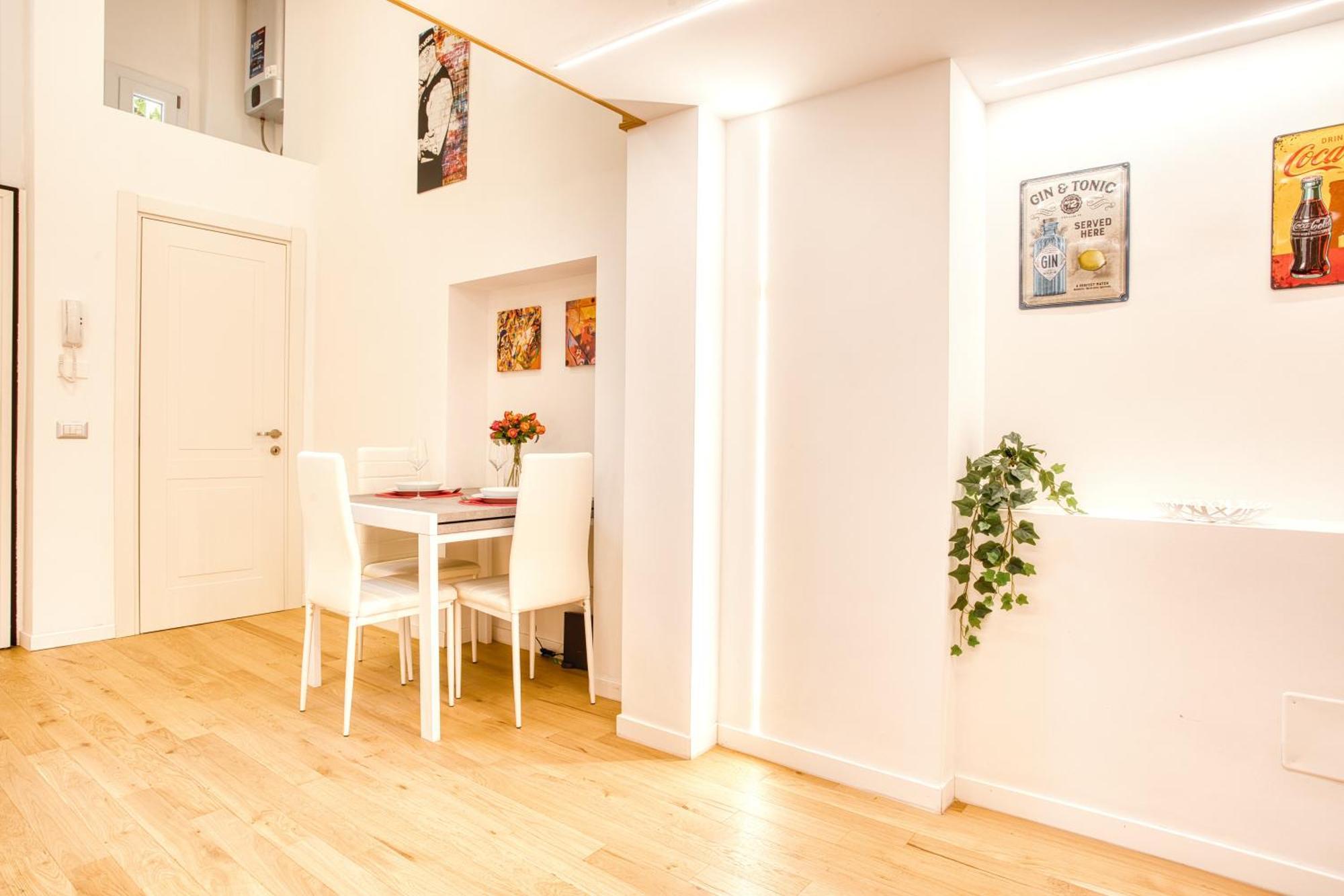 Walk To Navigli - Via Gola - 2 Bedrooms Appartamento Milano